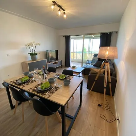 Apartamento Salut Le Soleil - Vue Mer - 4 Personne - 2 Pieces - 50m2 Villeneuve-Loubet